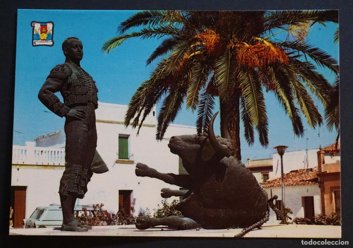 Postales: Gelves, Sevilla. Monumento a Joselito el gallo, postal sin circular editada el a&ntilde;o 1971