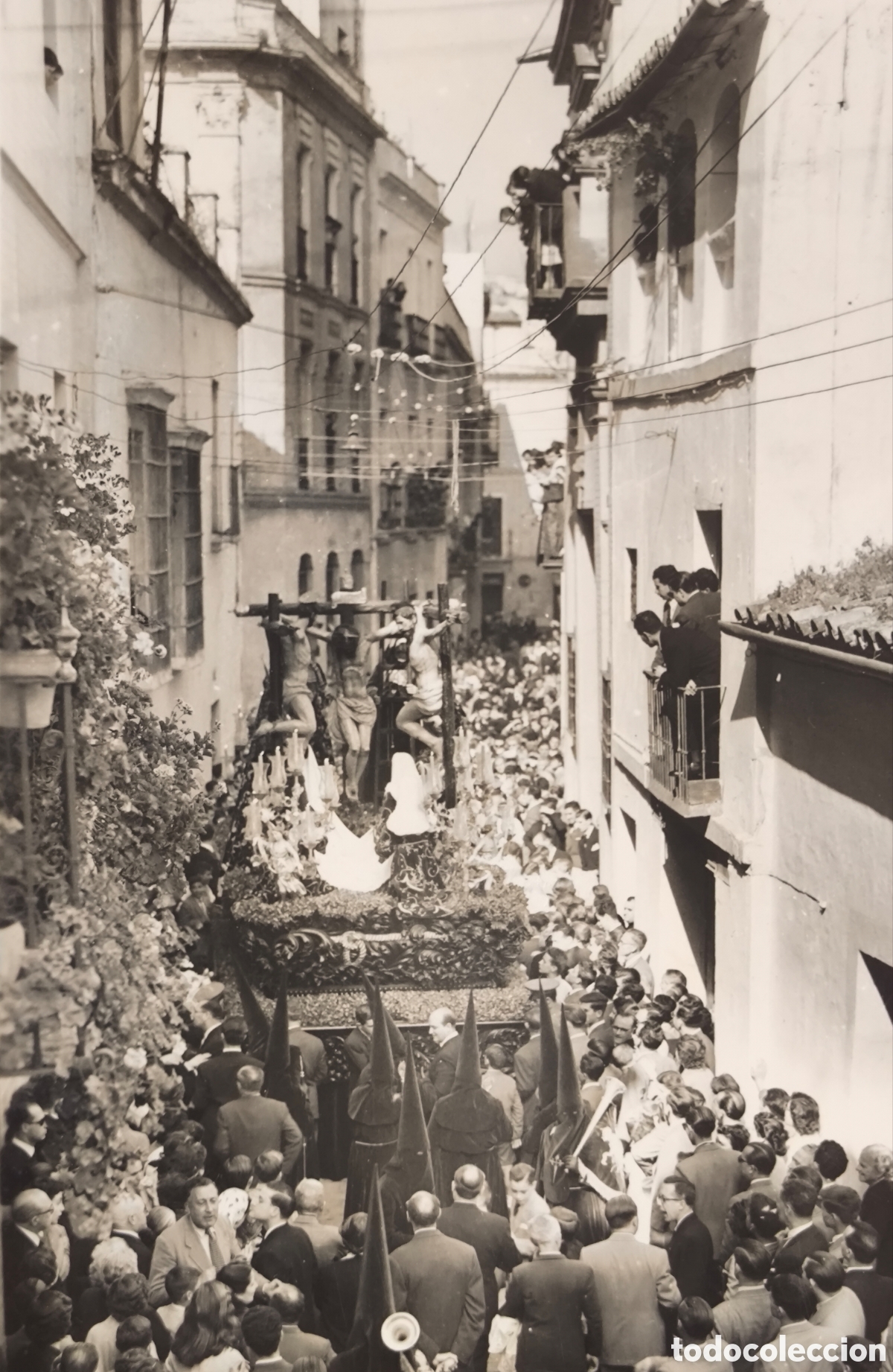 Postales: SEVILLA SEMANA SANTA PASO PROCESI&Oacute;N CRISTO DE LA SALUD POSTAL FOTOGR&Aacute;FICA C. 1950