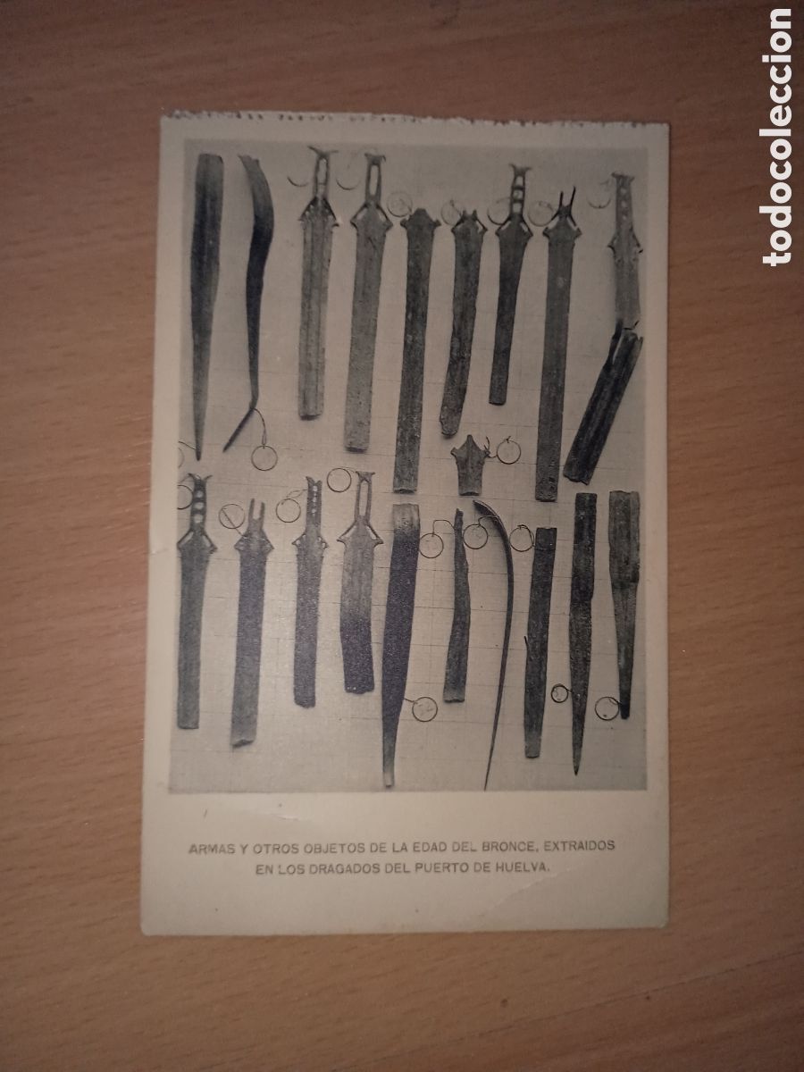 Postales: ARMAS Y OTROS OBJETOS DE LA EDAD DEL BRONCE EXTRA&Iacute;DOS EN LOS DRAGADOS DEL PUERTO DE HUELVA