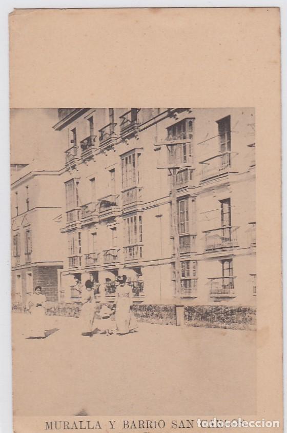 Postales: C&aacute;diz.- Muralla y Barrio San Carlos. Postal con error de impresi&oacute;n de finales del siglo XIX.