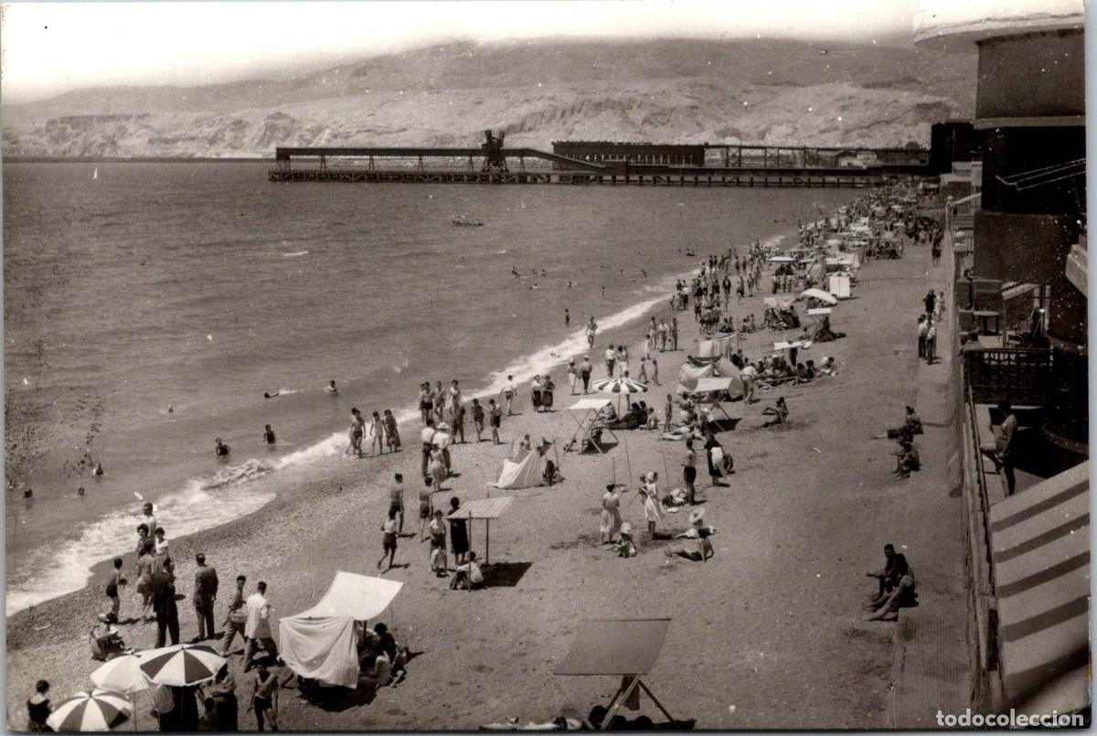 Postales: Almer&iacute;a - Playa - AISA 235 - 135x90mm