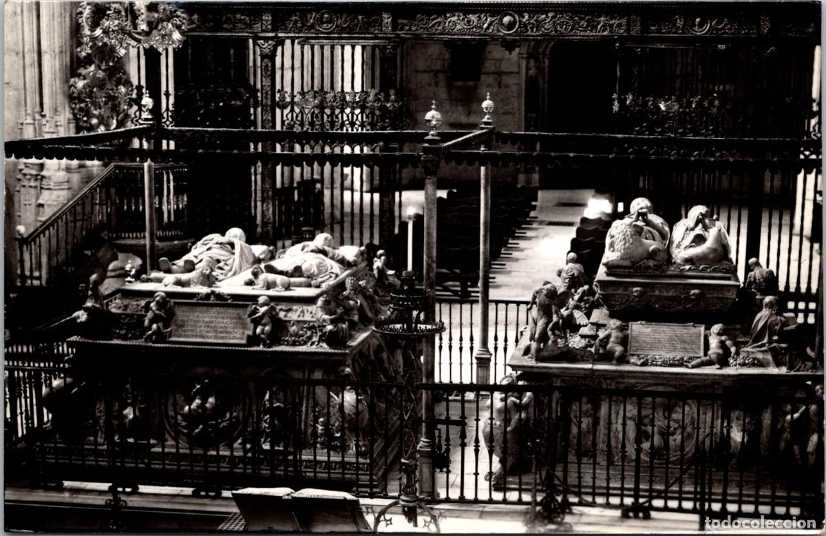 Postales: Granada - Capilla Real - Tumbas de los Reyes Cat&oacute;licos - No consta editor - 140x90mm