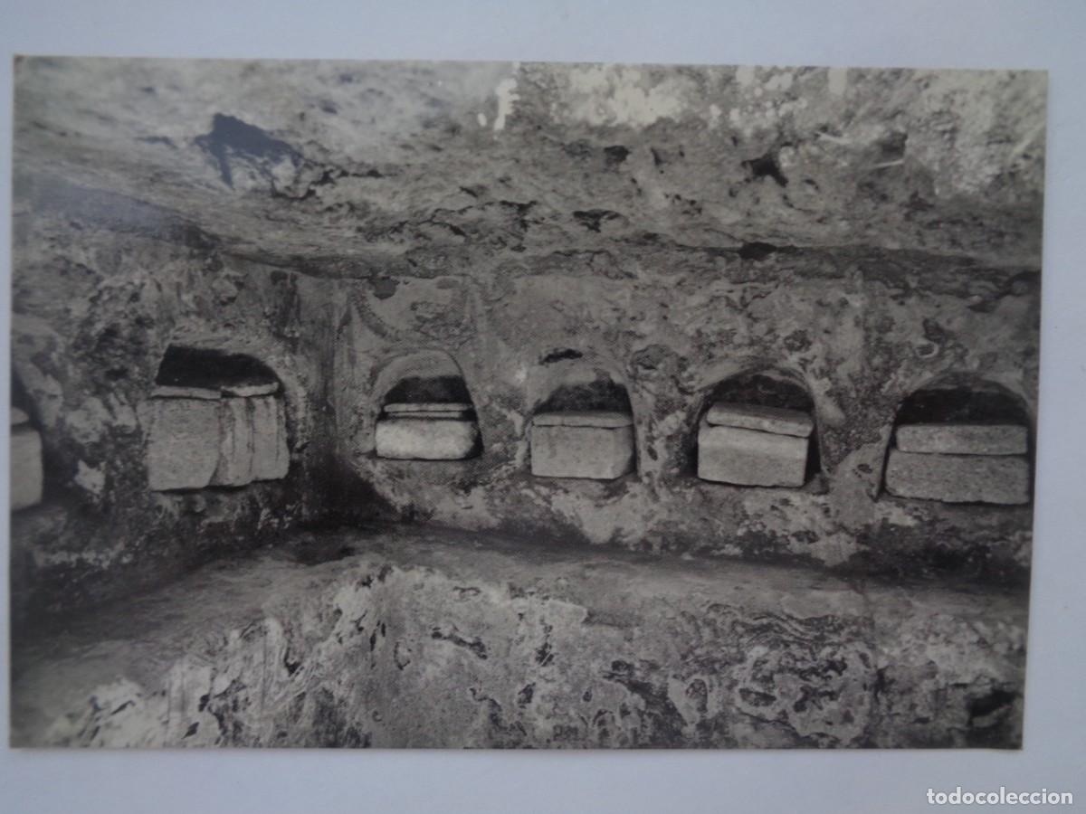 Postales: POSTAL DE CARMONA ( SEVILLA ) - MUSEO DE LA NECROPOLIS DE CARMONA: TUMBA DE LA GUIRNALDA . A&Ntilde;OS 50