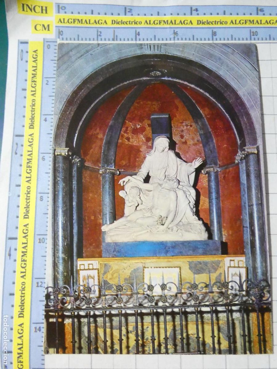 Postales: POSTAL DE M&Aacute;LAGA. A&Ntilde;O 1973. SANTA IGLESIA CATEDRAL ALTAR DE LA PIEDAD. 2446 DELTA. 763