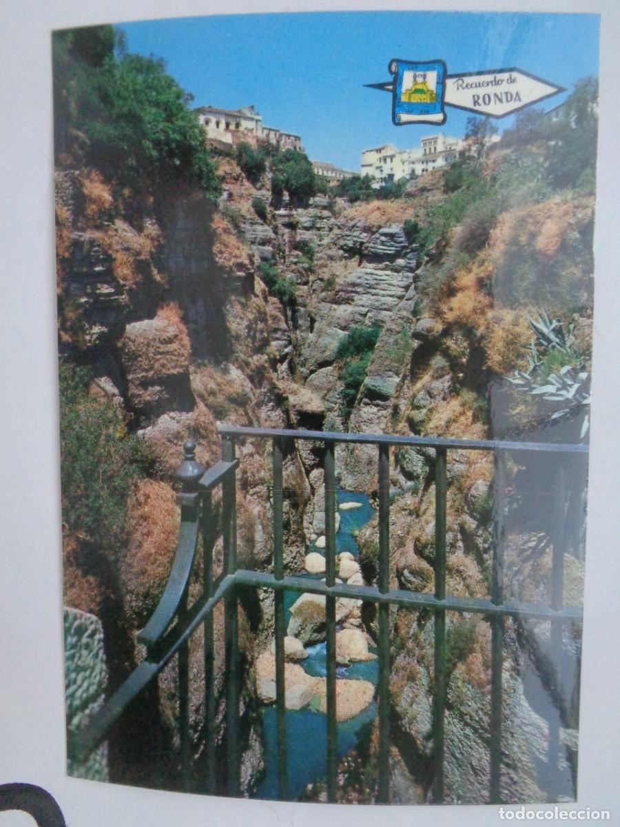 Postales: POSTAL DE RONDA ( MALAGA ): EL &uml; TAJO &uml; DESDE EL PUENTE VIEJO.