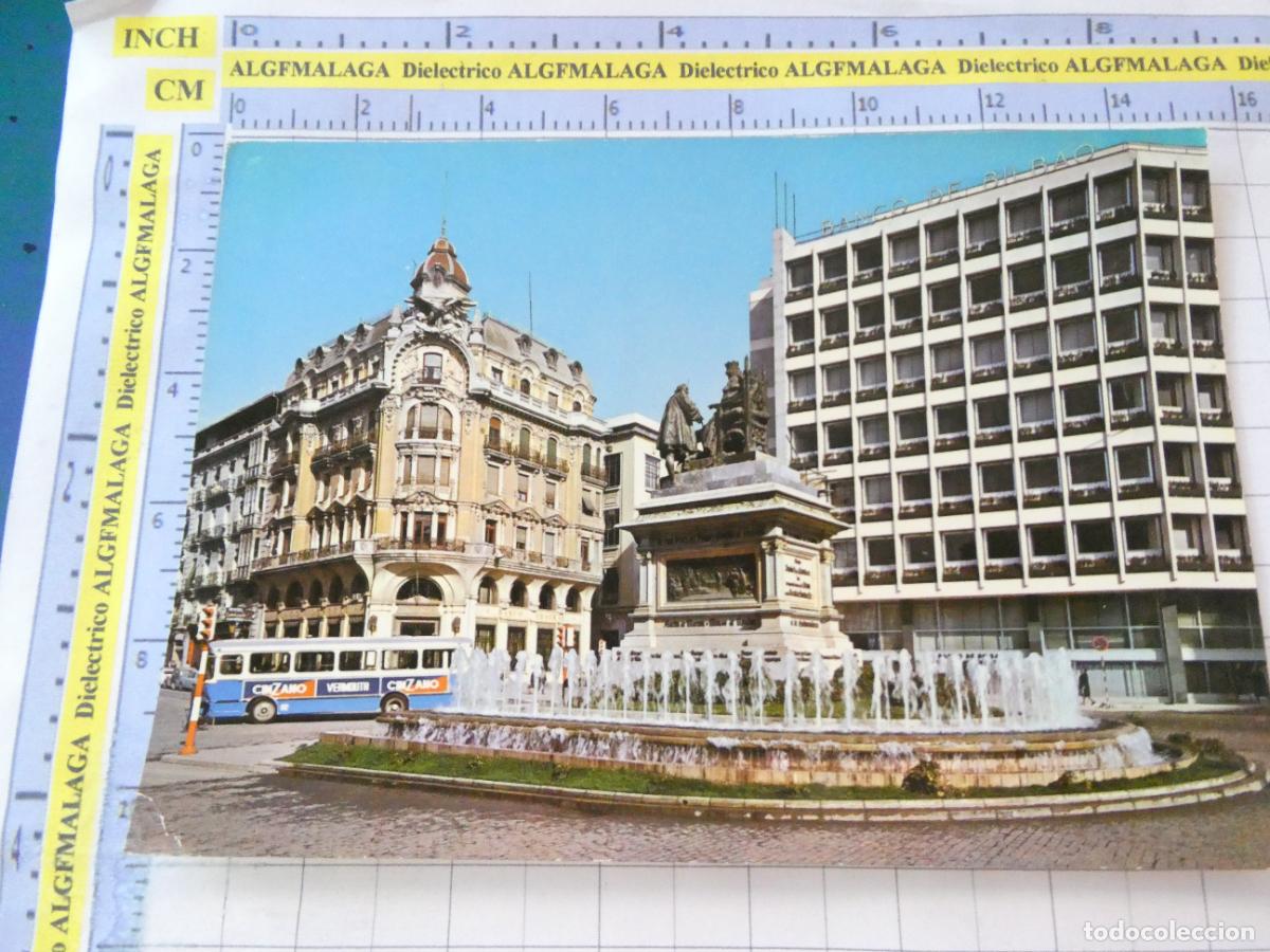 Postales: POSTAL DE GRANADA. A&Ntilde;O 1965. PLAZA ISABEL LA CAT&Oacute;LICA MONUMENTO A COL&Oacute;N AUTOB&Uacute;S CINZANO. 2550