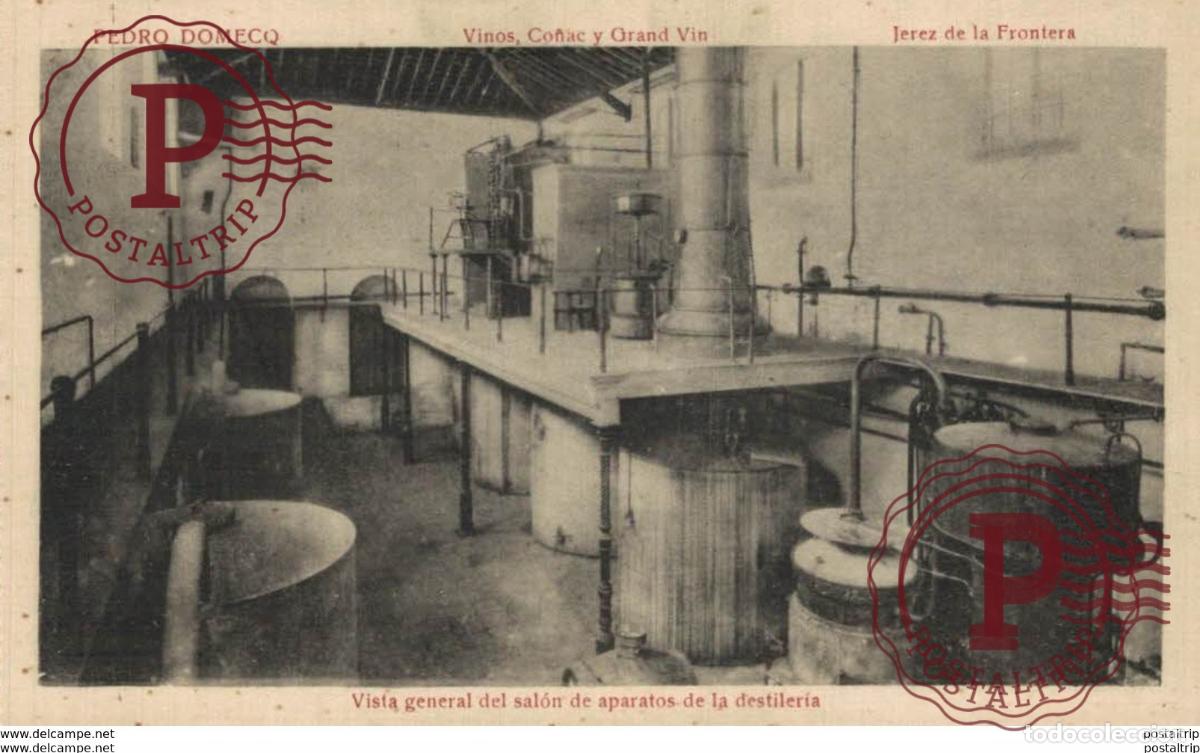 Postales: PEDRO DOMECO- JEREZ DE LA FRONTERA- VISTA GENERAL DEL SAL&Oacute;N DE APARATOS DE LA DESTILER&Iacute;A. C&Aacute;DIZ ANDA