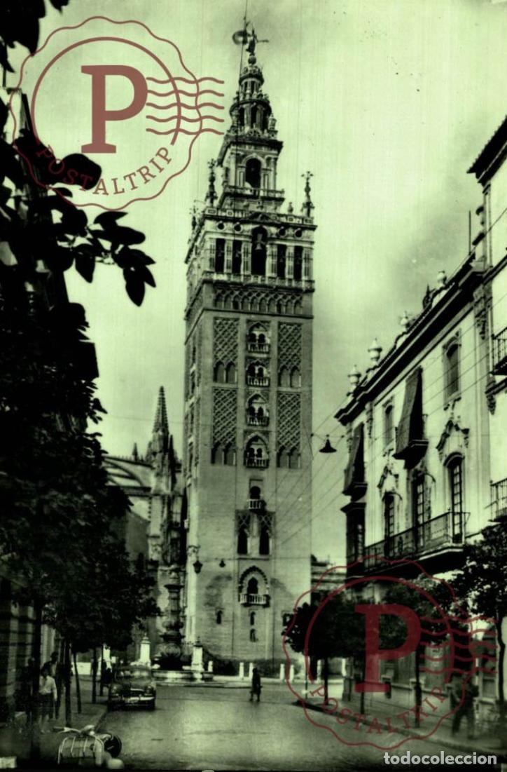 Postales: SEVILLA. La Giralda Desde La Calle Mateo Gago