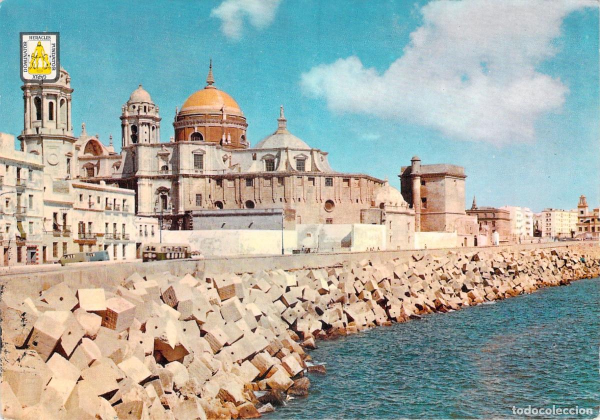 Postales: Postal de Cadiz Murallas del Campo del Sur y Catedral