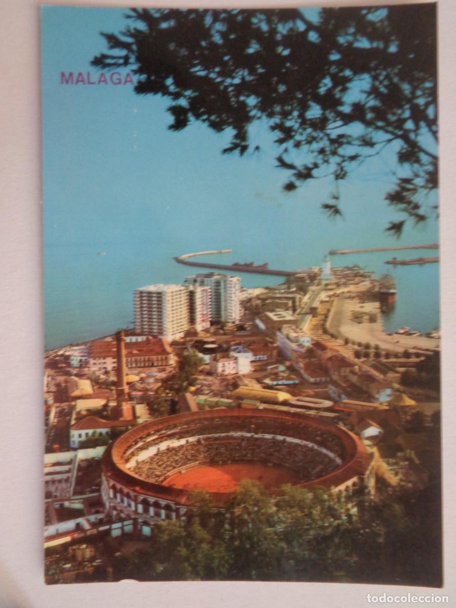 Postales: POSTAL DE MALAGA : PLAZA DE TOROS Y VISTA PARCIAL DEL PUERTO