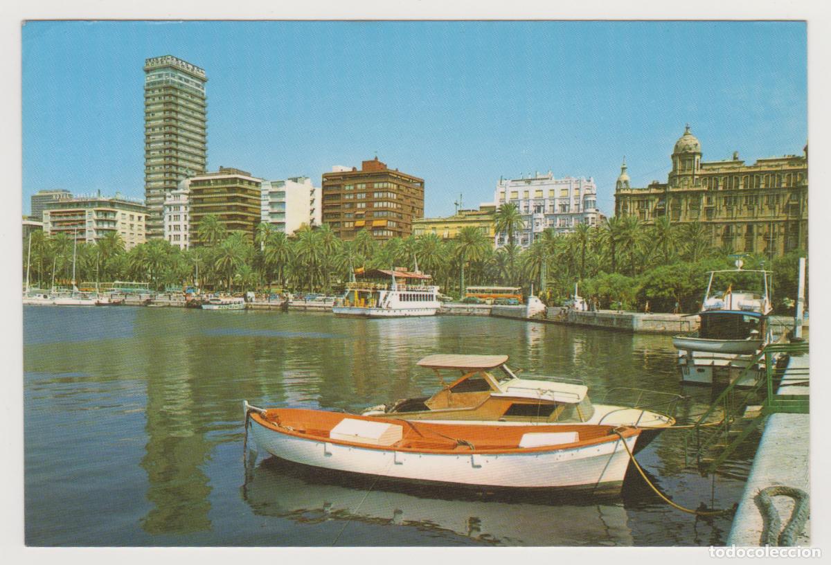 Postales: TARJETA POSTAL - ALICANTE, VISTA PANORAMICA PUERTO Y CIUDAD - 65-5 - J. JIMENEZ