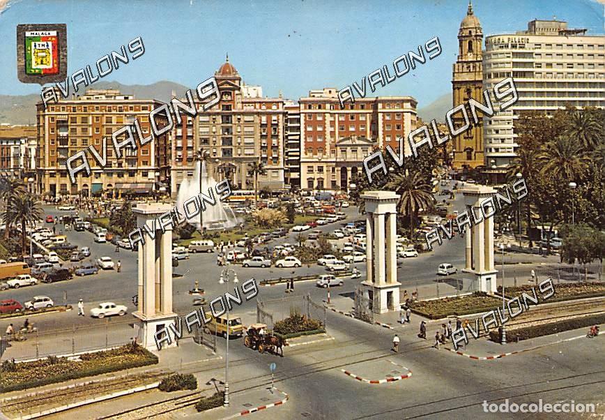 Postales: Entrada al Puerto y Pl. de La Marina (M&aacute;laga) - Sin Circular - A&ntilde;os 60