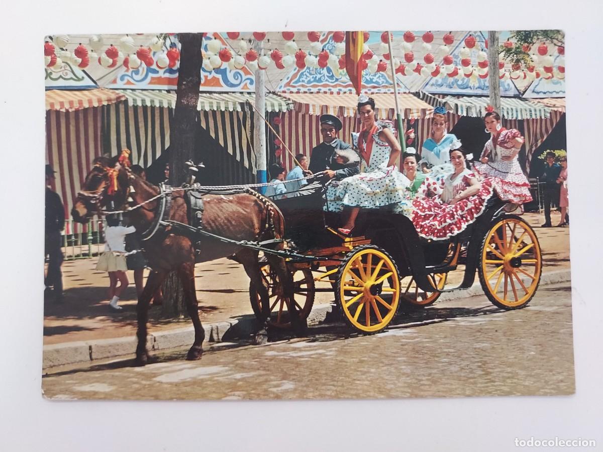 Postales: POSTAL SEVILLA FERIA DE ABRIL GRUPO DE FLAMENCAS. 1963. CIRCULADA. CALESA
