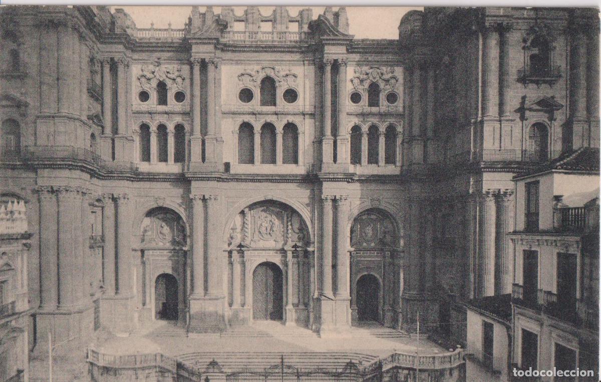 Postales: MALAGA, FACHADA DE LA CATEDRAL &ndash; EDICI&Oacute;N RAFAEL MU&Ntilde;OZ &ndash; S/C