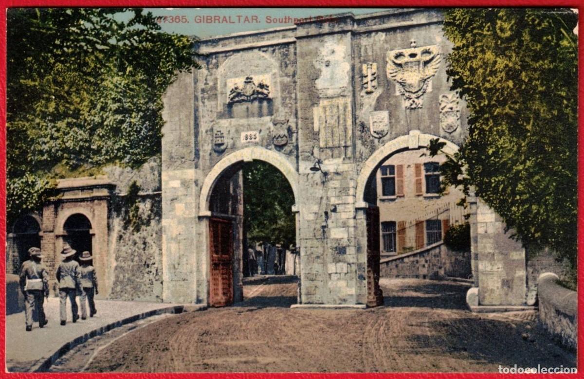 Postales: Gibraltar - Southport Gates parte de la muralla de Carlos V