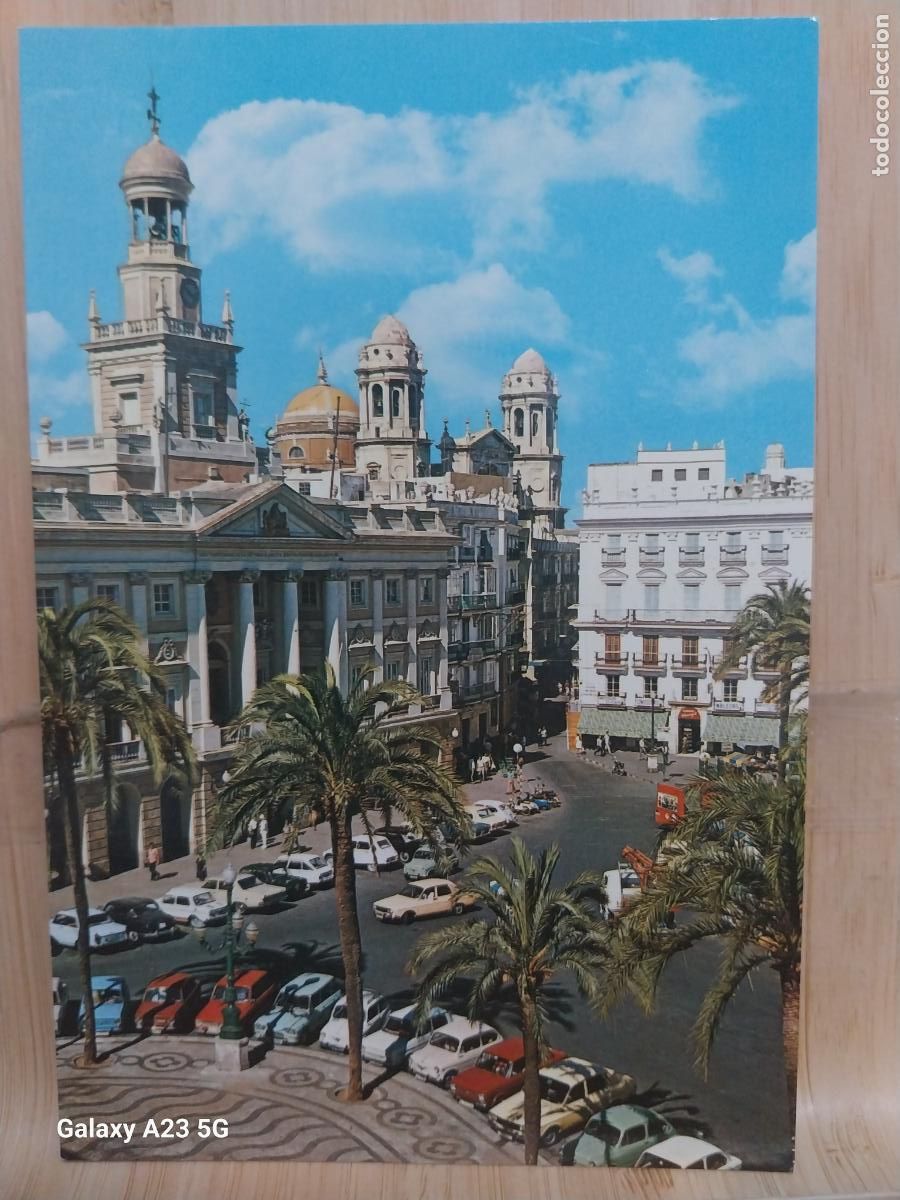 Postales: PLAZA SAN JUAN DE DIOS CADIZ ED GARRABELLA 120 SC ORIGINAL COCHES CLASICOS ANIMADA