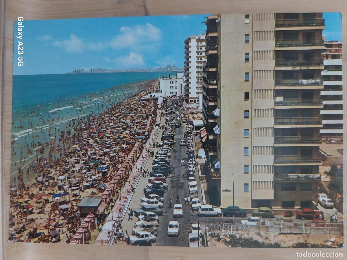 Postales: CADIZ playa de la VICTORIA ED GARRABELLA 121 SC ORIGINAL * COCHES CLASICOS EDIFICIOS ANIMADA