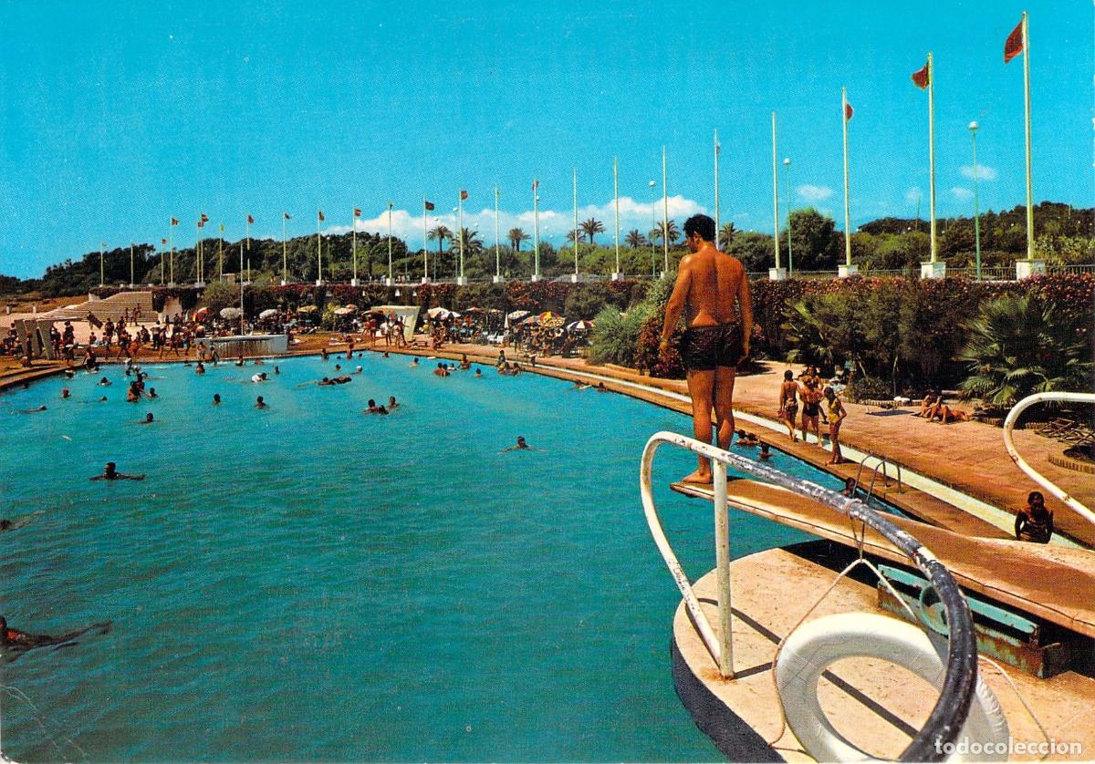 Postales: Postal de la piscina del Club La Siesta en Marbella, Costa del Sol