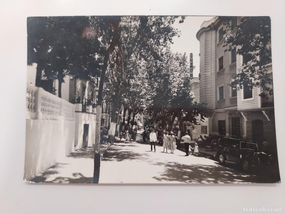 Postales: POSTAL LANJARON PASEO DEL BALNEARIO. CIRCULADA EN 1958. ARRIBAS 1021. GRANADA
