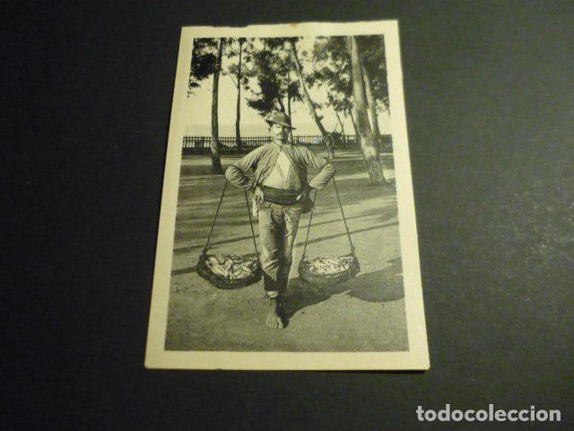 Postcards: MALAGA VENDEDOR DE PESCADO