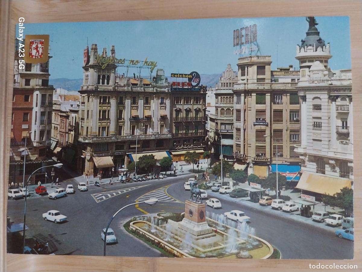 Postales: CORDOBA PLAZA JOSE ANTONIO ED FISA 929 CIRCULADA 1977 ANIMADA COCHES CL&Aacute;SICOS