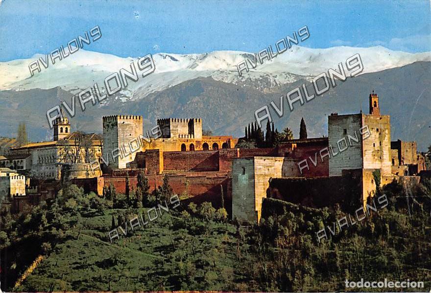 Postales: Vista de la Alhambra y Sierra Nevada (Granada) - Circulada con sello - 1972