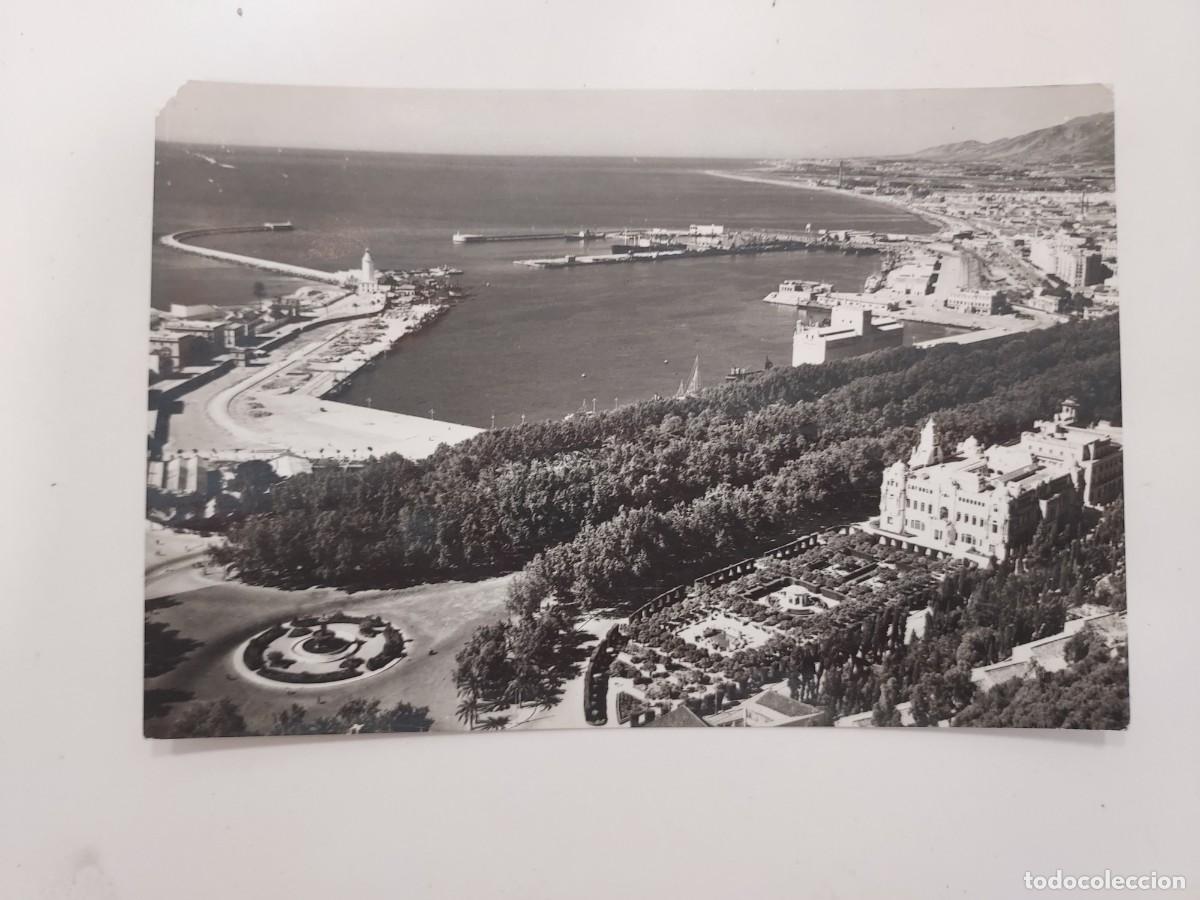 Postales: POSTAL MALAGA VISTA GENERAL DEL PUERTO. 1959. SIN CIRCULAR. CAMPA&Ntilde;A 8221