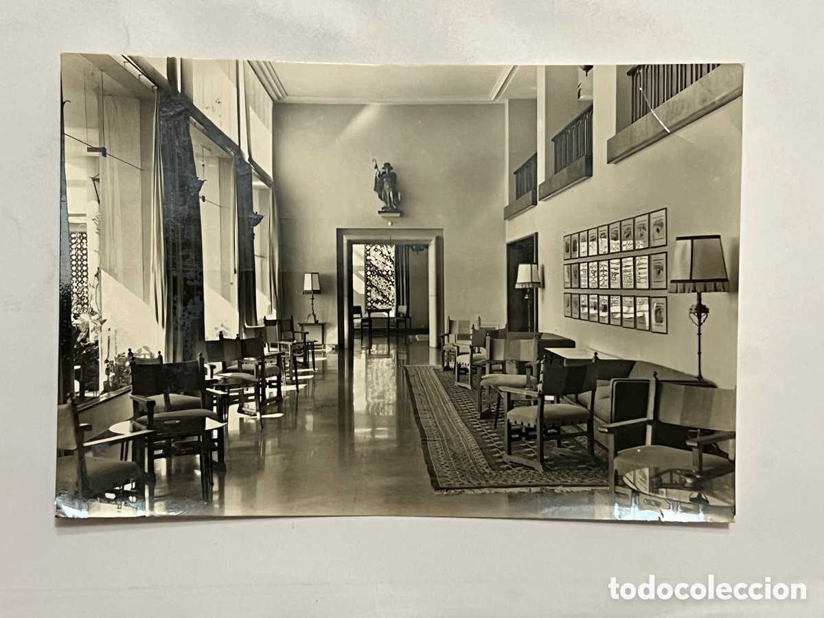 Postales: C&Oacute;RDOBA. Postal No.1047, Parador de la Arruzafa - Sal&oacute;n Bar - Ed. Arribas (a.1967) circulada