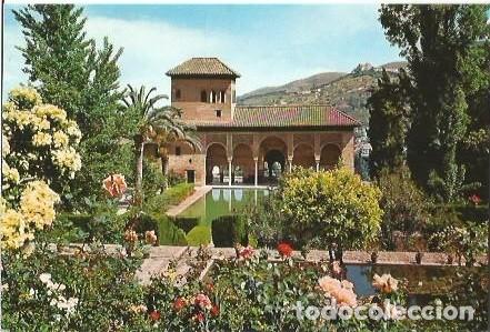 Postales: POSTAL A COLOR GRANADA ALHAMBRA SERIE 45 N&ordm; 463 TORRE DE LAS DAMAS Y JARDINES DEL PARTAL A ZERKOWITZ
