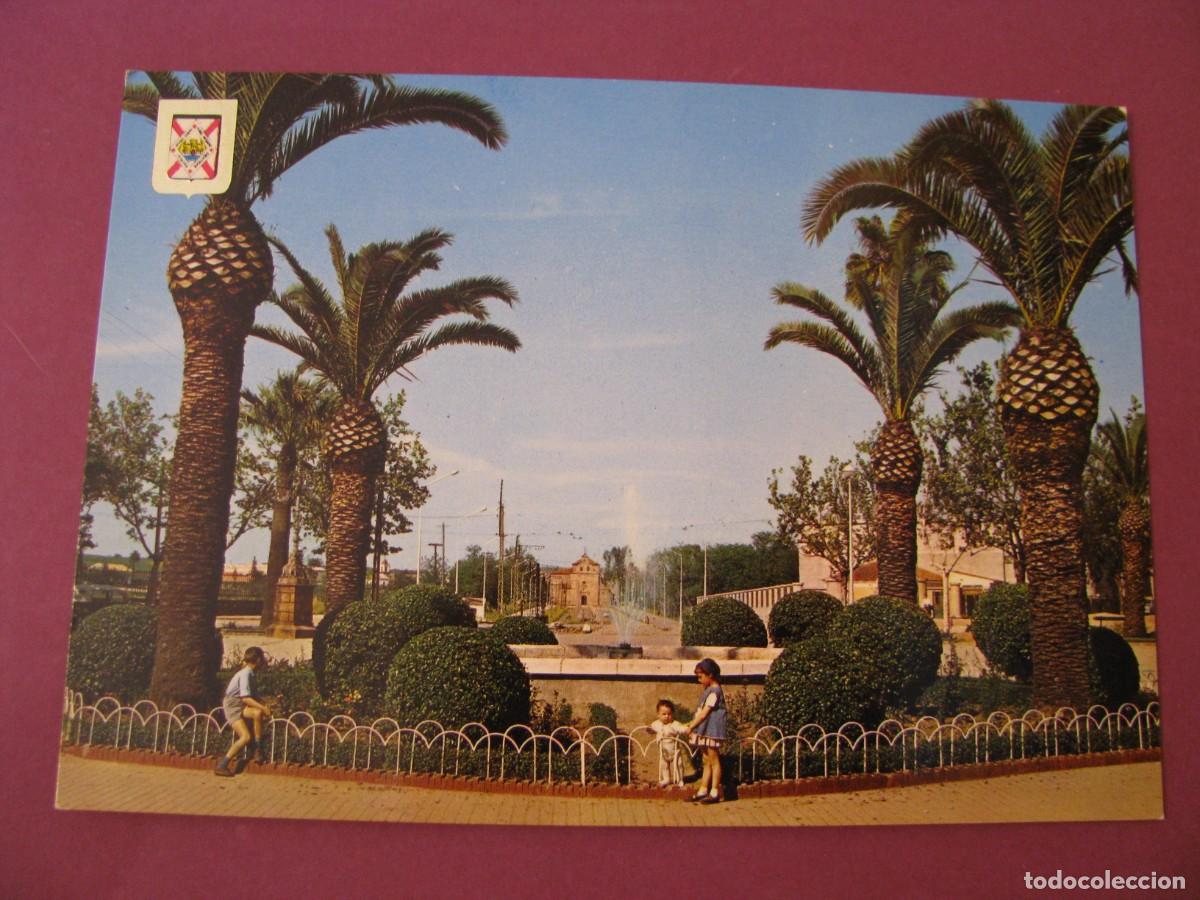 Postales: POSTAL DE LINARES. GLORIETA DE AMERICA. AL FONDO SANTUARIO DE LA VIRGEN DE LINAREJOS. SUBIRATS