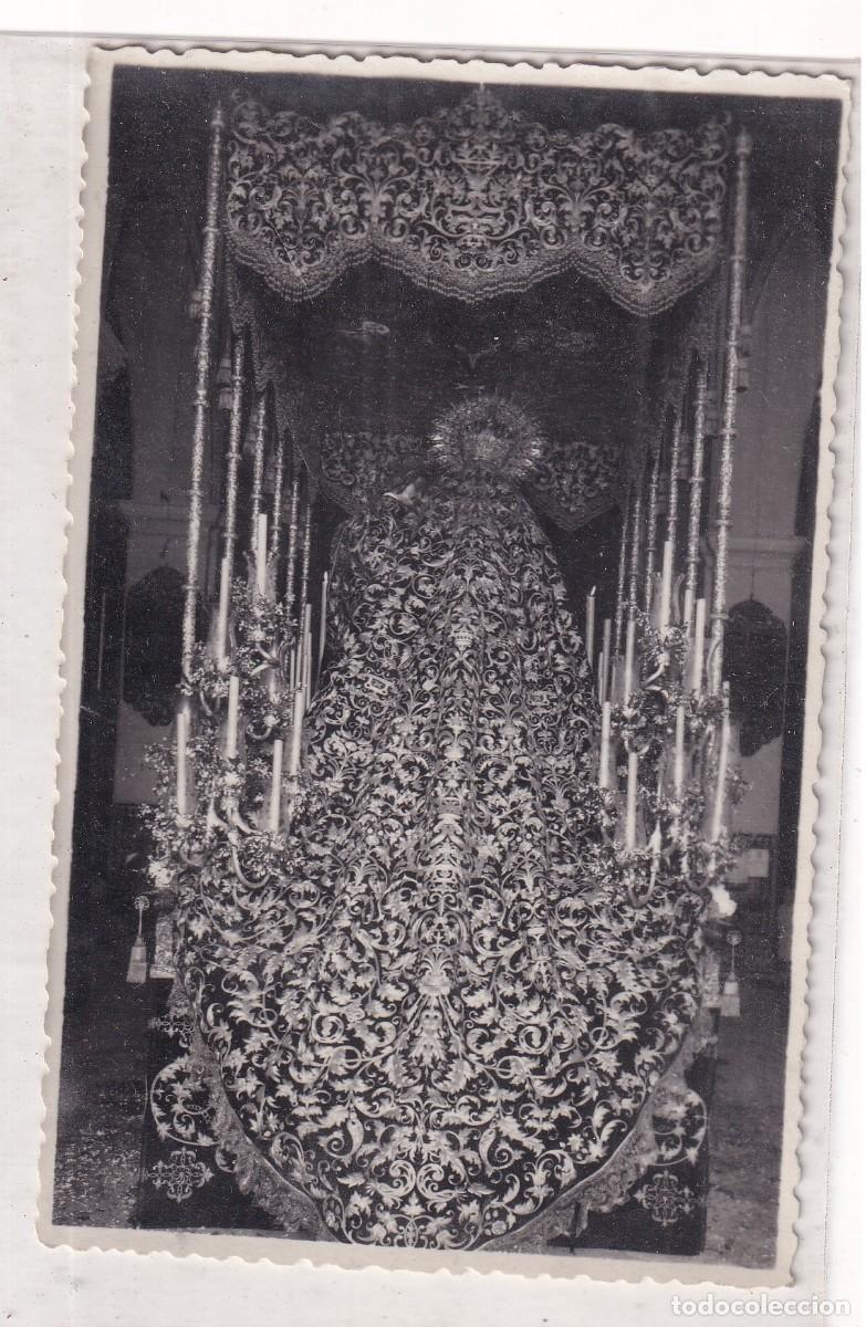 Postales: Postal fotogr&aacute;fica. Semana Santa Sevilla. Manto de una dolorosa. Foto Serrano. Sin circular.