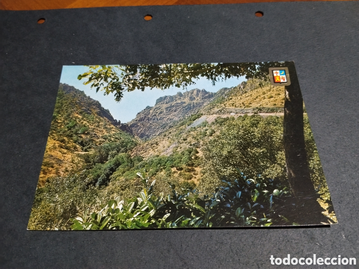 Postales: Postal desfiladero de despe&ntilde;aperros