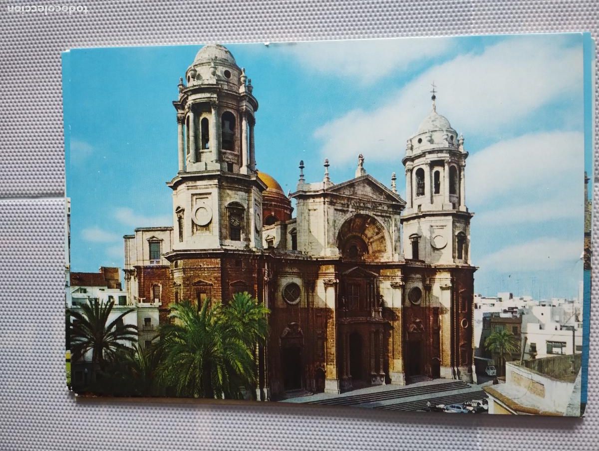 Postales: n&ordm; 17, C&aacute;diz, Catedral, fachada principal, Ediciones Ro-Foto, Otto Reuss, Barcelona
