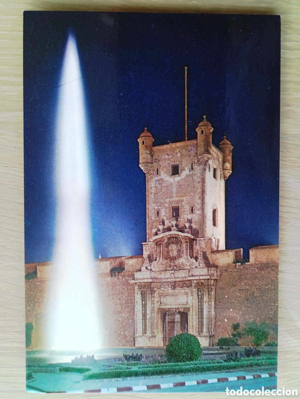 Postales: POSTAL C&Aacute;DIZ PUERTA DE TIERRA FUENTE MONUMENTAL ASPECTO NOCTURNO PAPELER&Iacute;A ALFA 29 A&Ntilde;O 1964