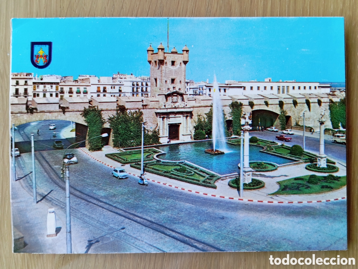 Postales: POSTAL C&Aacute;DIZ ARCOS DE PUERTAS DE TIERRA HELIOTIPIA ART&Iacute;STICA ESPA&Ntilde;OLA 3 A&Ntilde;O 1968 ESCUDO