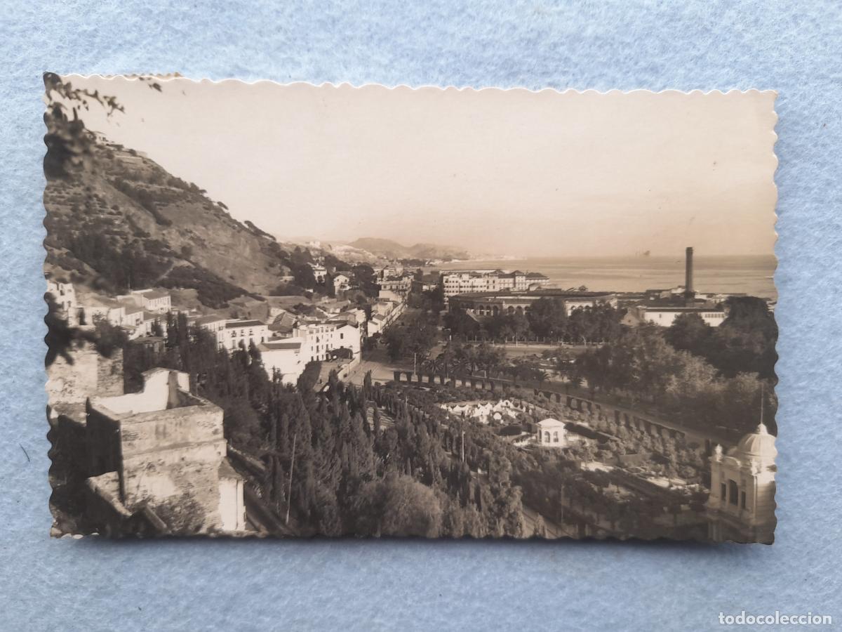 Postkarten: M&aacute;laga. Jardines de Puerta Oscura. Franqueada.