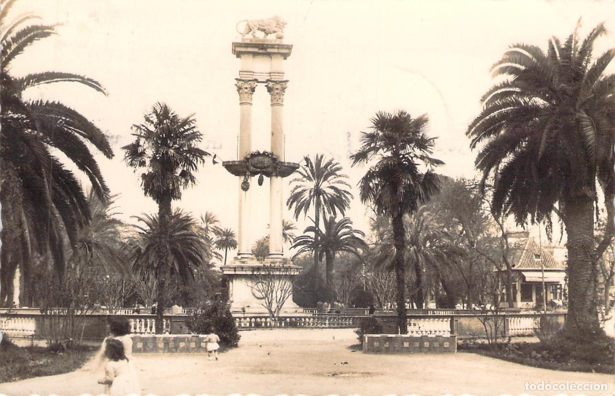 Postales: Postal de Sevilla, Monumento a Col&oacute;n