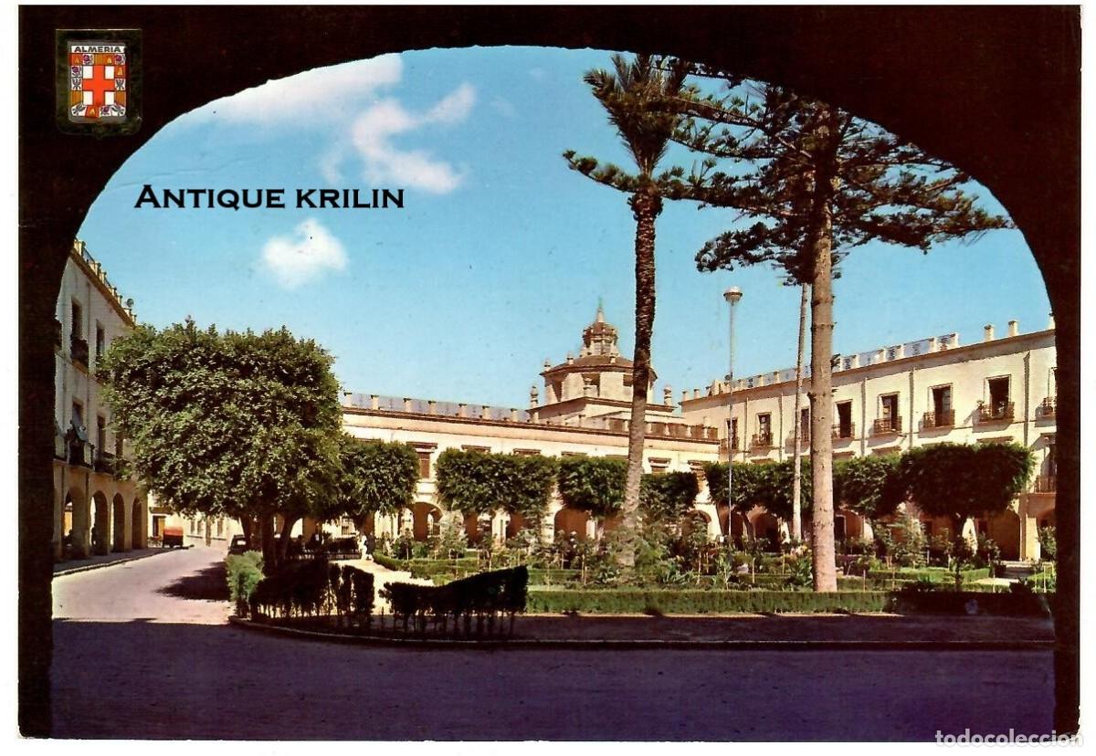 Postales: ALMERIA N&ordm; 12 PLAZA AYUNTAMIENTO / ESCUDO DE ORO / FRANQUEADA