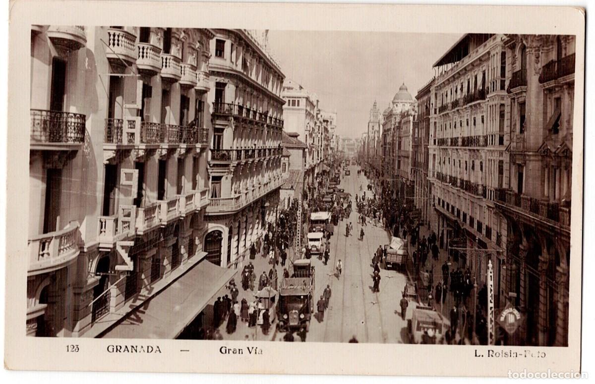 Cartes Postales: POSTAL DE GRANADA, GRAN V&Iacute;A (CIRCULADA EN 1950)