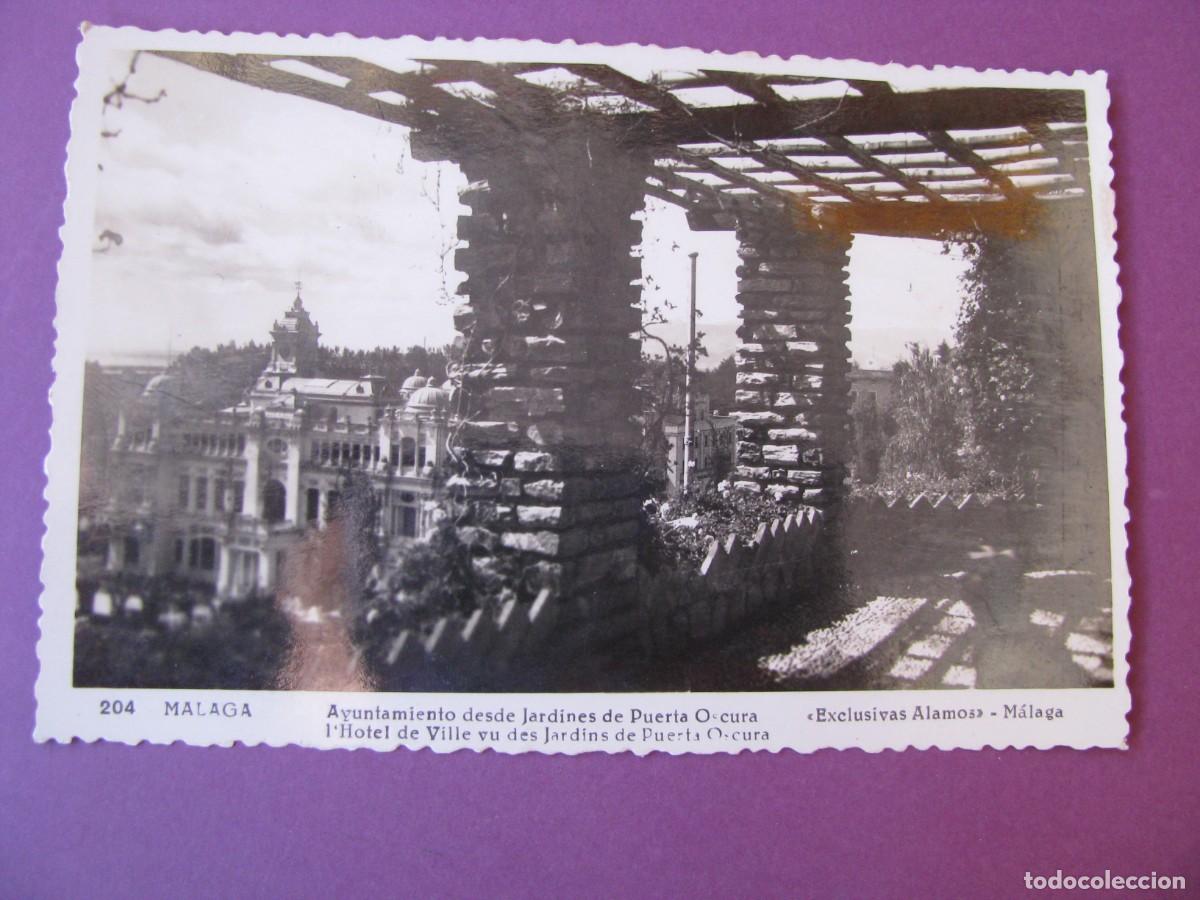Postais: POSTAL FOTOGRAFICA DE MALAGA. AYUNTAMIENTO DESDE JARDINES DE PUERTA OSCURA. EXCLUSIVAS 204ALAMOS.