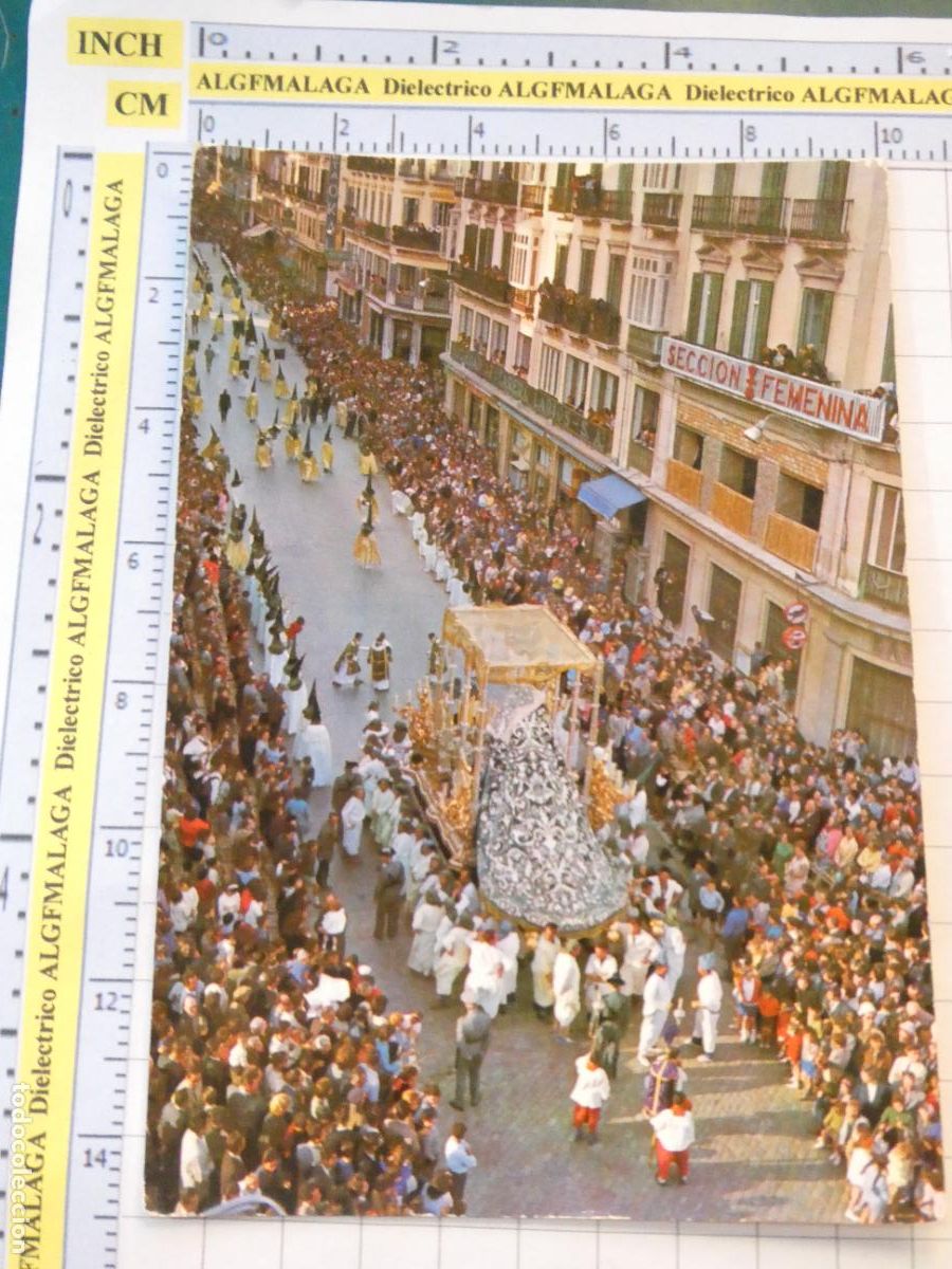 Postcards: POSTAL DE M&Aacute;LAGA. A&Ntilde;O 1962. SEMANA SANTA TRONO VIRGEN EN CALLE LARIOS 5046 CAMPA&Ntilde;A. 2900