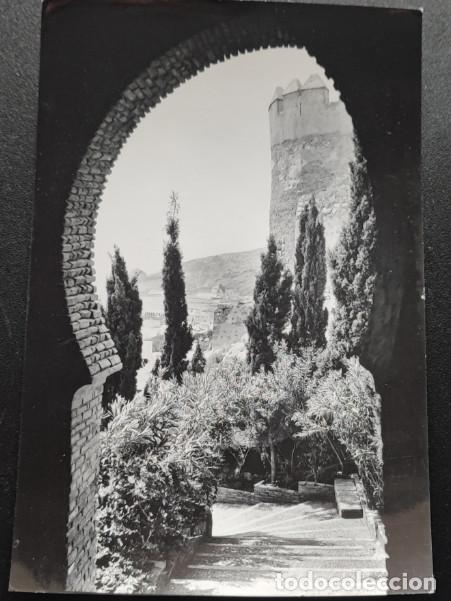 Postales: ALMERIA, ENTRADA A LA ALCAZABA, POSTAL ANTIGUA