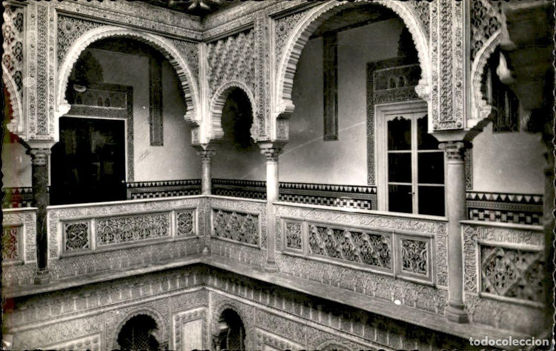 Postales: Sevilla - Reales Alcazares Patio de las mu&ntilde;ecas - Galeria
