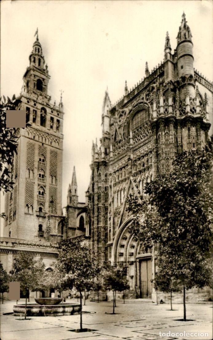 Postales: Sevilla - Patio de los Naranjos y Catedral