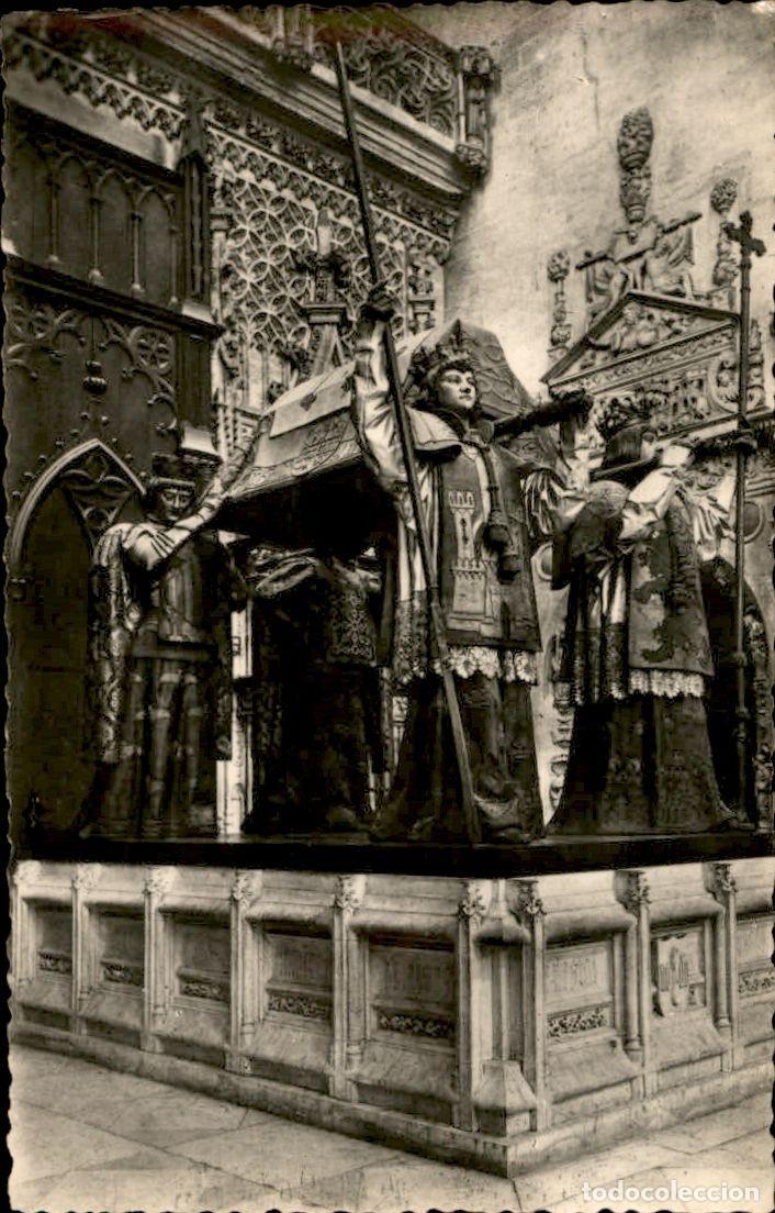 Postales: Sevilla - Catedral - Monumento a Colon