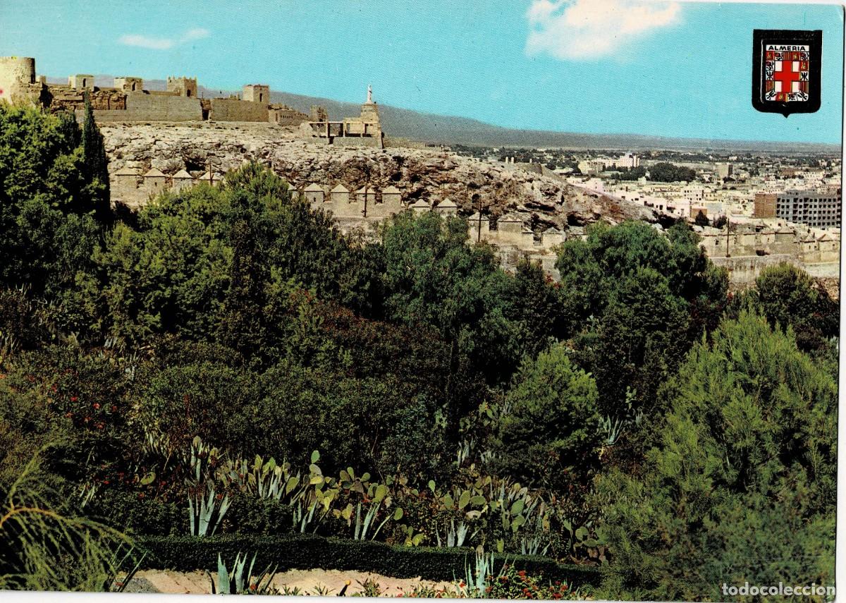 Postales: POSTAL MODERNA DE ALMERIA. VISTA PARCIAL Y CERRO DE SAN CRISTOBAL. P-ANAL-271