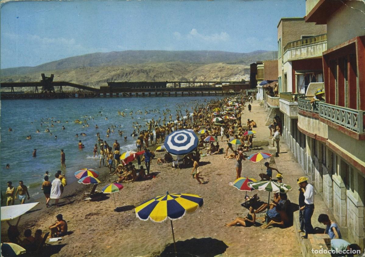 Postales: N&ordm; 2027-ALMER&Iacute;A. Playa. Circulada en 1964. EDICIONES ARRIBAS