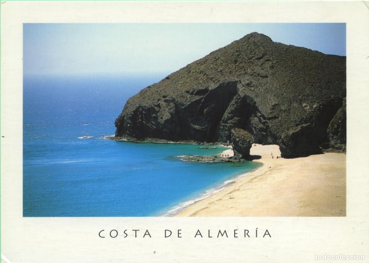 Postales: N&ordm; 8016-PARQUE NATURAL CABO DE GATA. N&Iacute;JAR. Almer&iacute;a. Playa de los Muertos.Sin circular. ED. TRIANGLE