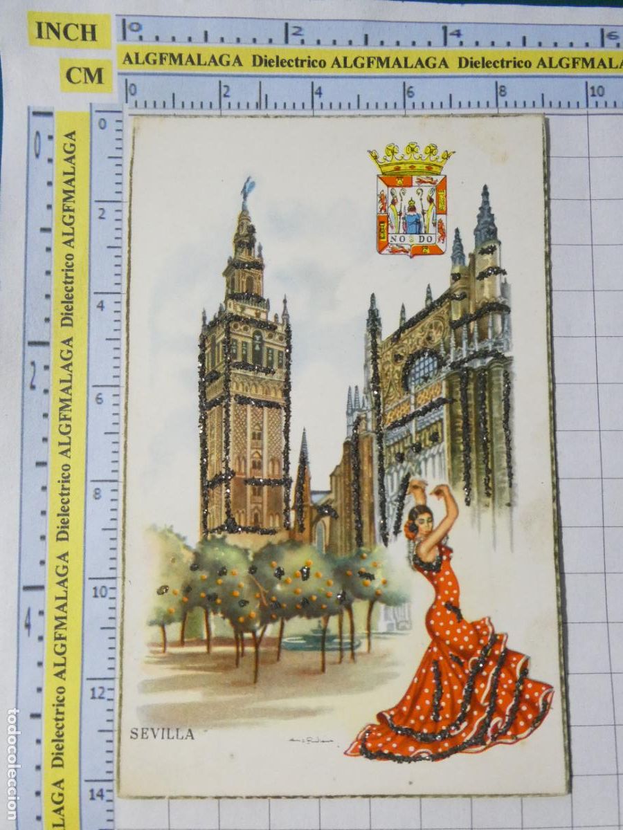 Postales: POSTAL DE SEVILLA. A&Ntilde;OS 30 50. GIRALDA MUJER FLAMENCA PURPURINA RELIEVE . ESPERON. 455