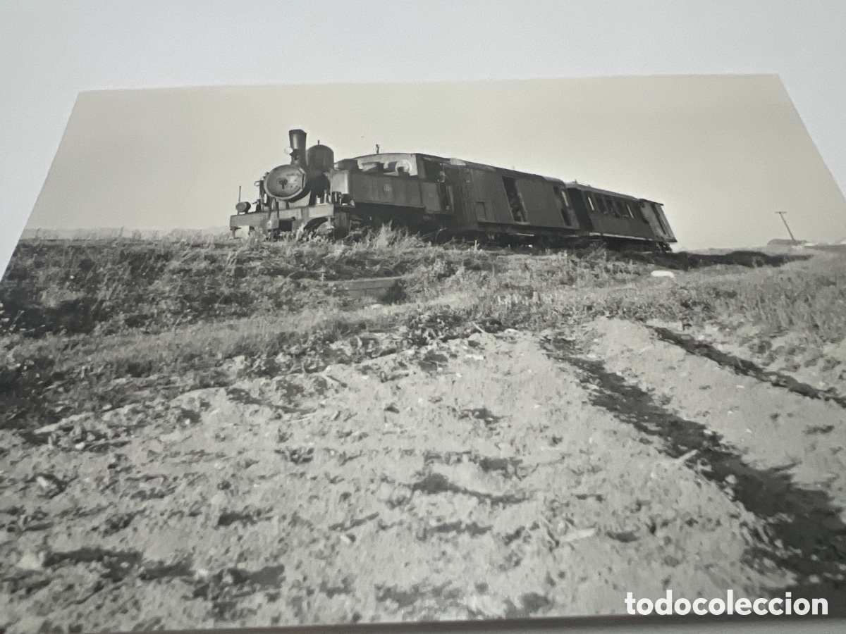 Postales: POSTAL MALAGA. Ferrocarril Suburbano. Tren para Co&iacute;n abandonando San Juli&aacute;n. 1962. Ed BVA